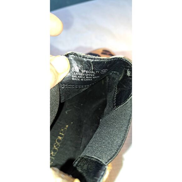 Women's Size 8 B Aerosoles Animal Hair Sneakers Leopard Print - Picture 7 of 7